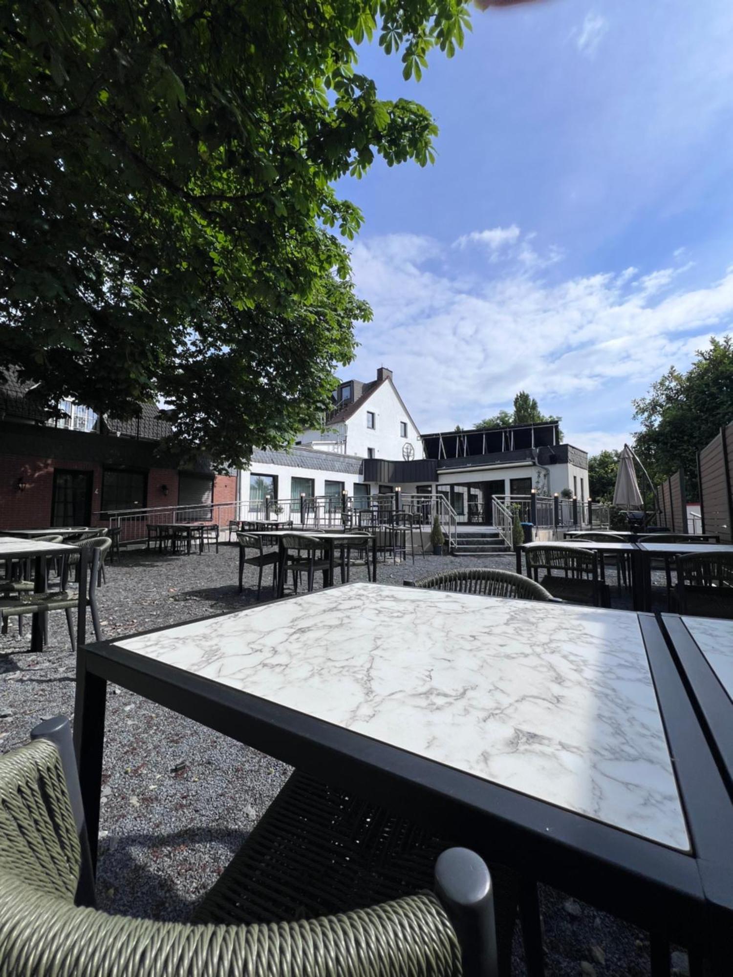 Haus Kuckenberg Hotel Burscheid Exterior photo